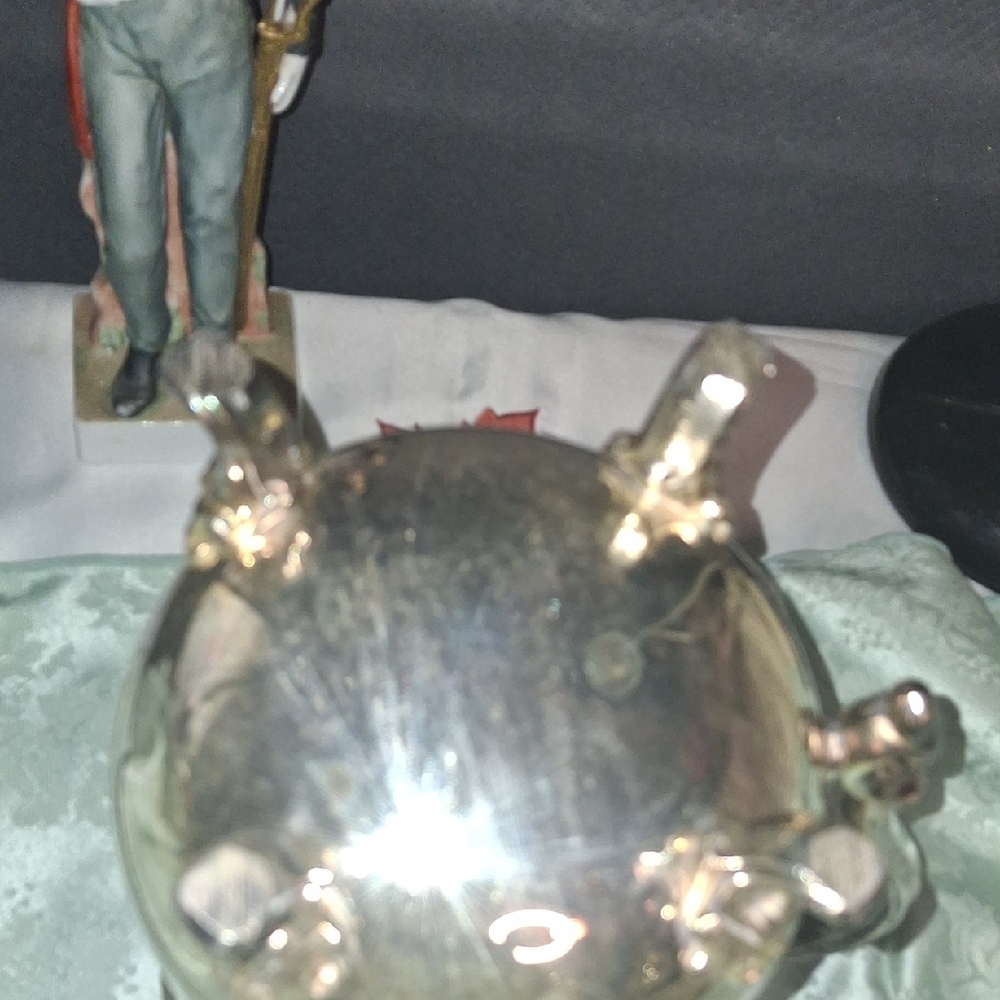 Oneida Silver Pitcher - Picture 4 of 5
